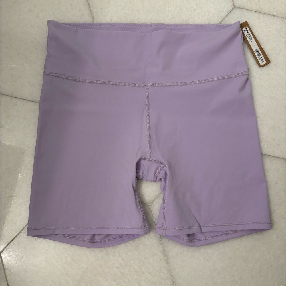NWT Skims Short